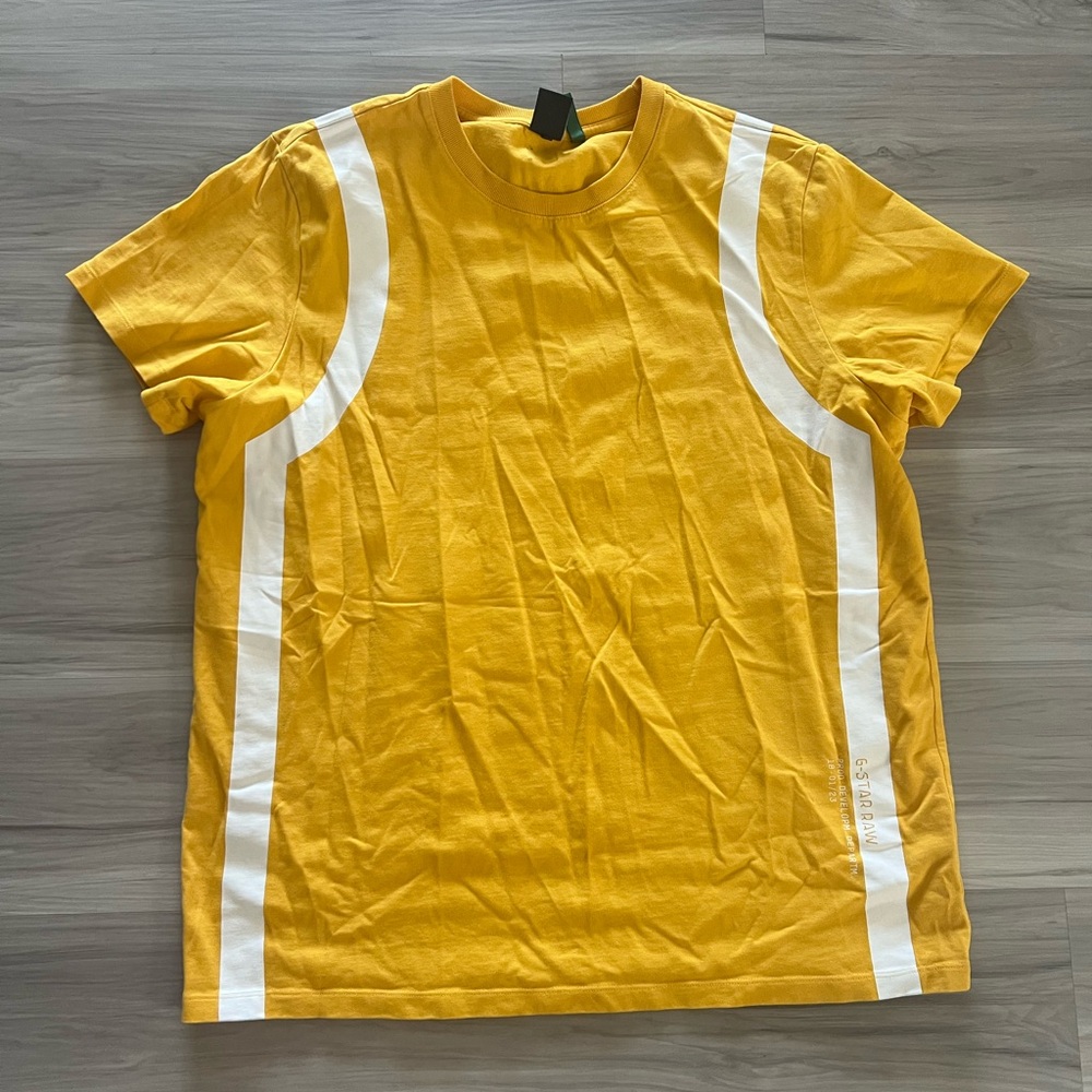 Men's Yellow T-Shirt with White Accents g star